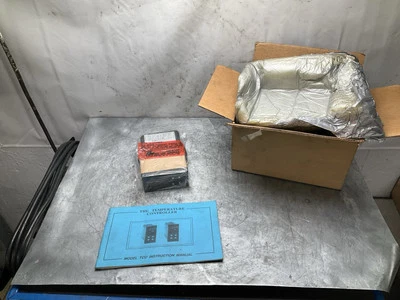 Controlador de temperatura Red Lion TCU01000 Foto 1 de 4