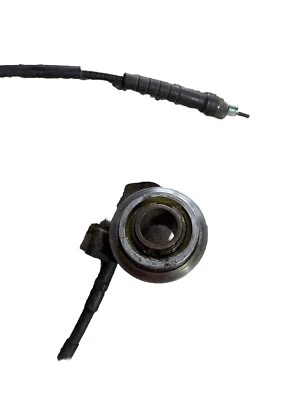 Triumph Thunderbird 900 Triple T309 1995 velocímetro accionamiento y cable fabricante de equipos originales Foto 1 de 4