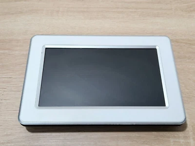 Mustek PF-A700B 7 Inch Digital Photo Frame Pre-Owned No Power Cord - Image 1 of 4