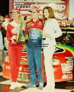 JEFF GORDON BROOKE 1997 COCA-COLA 600 VICTORY LANE 8X10 PHOTO NASCAR WINSTON CUP - Picture 1 of 1