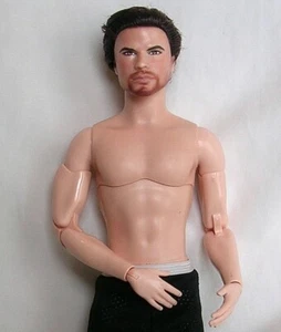 Barbie Twilight ""Emmett"" maßgeschneiderter neu lackierter Kopf auf NEU GELENKIGER KEN-Körper - Bild 1 von 12