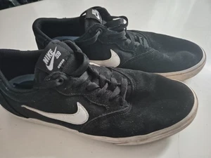 Herren Nike Chron 2 Nike SB Low Größe UK9 Dunks Runnings Skater Swoosh Schwarz - Bild 1 von 8