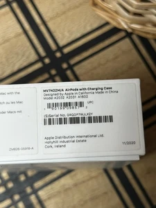 Apple AirPods 2ème génération avec étui de charge - Blanc - Photo 1 sur 3