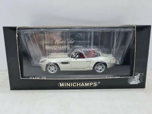 Minichamps BMW Z8 1999 White. 1:43 - Foto 1 di 9