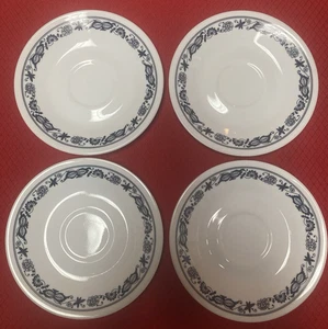 Set of 4 Corelle Corning Old Town Blue Onion Saucers 6 1/4" - Picture 1 of 4