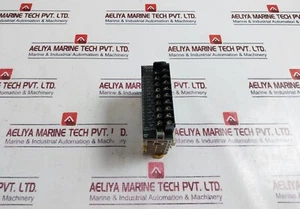 Omron CJ1W-ID211 Digital Input Unit DC24V 7mA - Picture 1 of 7