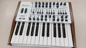 Arturia Minibrute Analog Synthesizer Ausgezeichneter Arbeits Zustand Aus Japan - Bild 1 von 12
