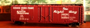 Bachmann N-Scale 50' plug door boxcar Central of Georgia CG 3645 - Picture 1 of 5