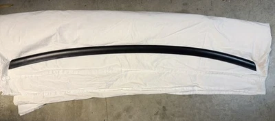 2001 - 2006 宝马 E4i 328i 330 M3 工厂后备箱锅炉唇黑色橡胶 — 第 1/4 张图片