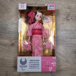 Muñeca TAKARA TOMY Licca-chan Yukata Tokio 2020 emblema paralímpico NUEVA - Imagen 1 de 5