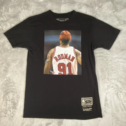Mitchell & Ness Dennis Rodman t-shirt black Size Small Hardwood classics Bulls Cover