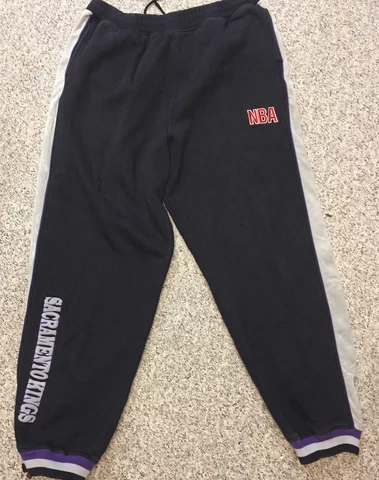 Vintage 00s Sacramento Kings NBA Athletic Sweatpants Embroidered Mens 2XL Cover