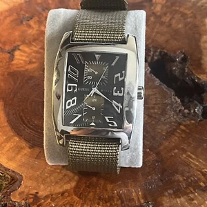 Guess Watch Mens Model G85745G New Battery - Very Nice! - Picture 1 of 14