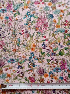 WILD FLOWERS L - Liberty of London Tana Lawn Approx 33 x 30 cm - Image 1 of 4