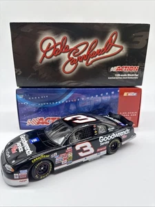 2001 Dale Earnhardt Goodwrench Service Plus 2001 Monte Carlo NASCAR Action 1:24 - Picture 1 of 7