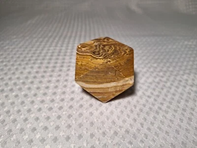 Papel decorativo hexagonal tallado en ónix piedra peso 3" marrón tostado Foto 1 de 4