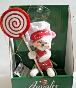 ANNALEE 2023 3"  "HOLIDAY SWEETS MOUSE" NWT ADORABLE ORNAMENT - Picture 1 of 1