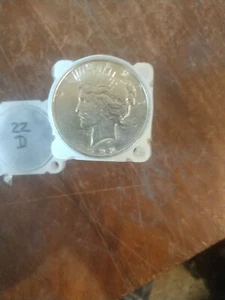 1922 D Peace Silver Dollar CH/GEM BU . COMBINE SHIPPING $1.00 PER EXTRA (DW-10) - Picture 1 of 2