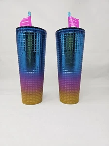 Vaso Starbucks 2023 Pride Rainbow 24oz Venti Tim Singleton diseño de cola nuevo - Imagen 1 de 5