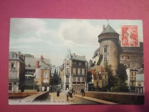 CPA ANCIENNE - LAVAL - LA GRANDE RUE DU PONT VIEUX - Picture 1 of 2