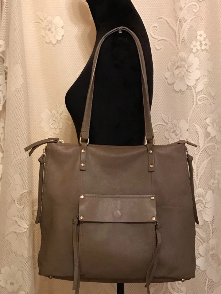 Bolsa tote/shopper/ombro Kooba couro pebbled bege Everette XLarge F17/35622 - Imagem 1 de 4