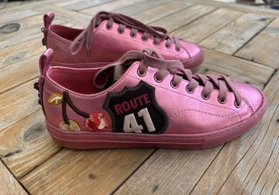 Zapatillas Coach Route 41 Rosa Cereza Metálicas 8.5 Bordadas Lentejuelas Zapatos ¡Excelente! Foto 1 de 4