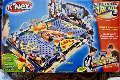 Kit Modelo COMPLETO VINTAGE NOS K'NEX ELECTRONIC ARCADE Sellado SIN USAR 63159 47118 Foto 1 de 4