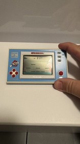 Nintendo Game And Watch - Super Mario Bros 1988 Model YM-105