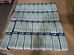 36 New Leviton 5601 2GY 15 Amp Decora Gray Single Pole Quiet Rocker Switch - Picture 1 of 3