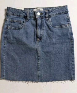 COTTON ON Women’s Classic Stretch Denim Mini Skirt Stretch Raw Hem Blue NWT 6 - Picture 1 of 5