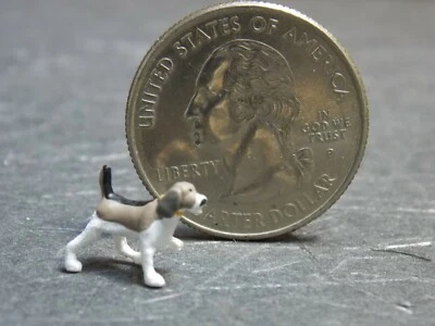 Dollhouse Miniature Pointer Dog Animal 1:48 Quarter Inc Scale B165 DollysGallery - Image 1 of 2