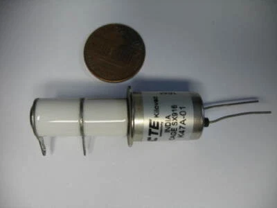 Relé de vacío de alto voltaje Kilovac K47A-01  Foto 1 de 4