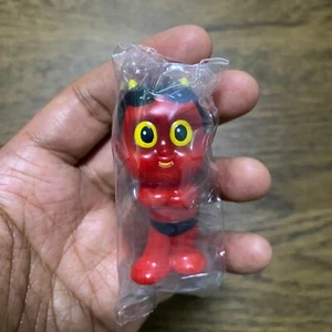 JUGUETE MEDICOM: FIGURA SOFUBI VAG GACHA NEGRO PERLAS FELICES NO.4 - Imagen 1 de 2
