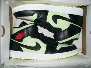 Nike Womens Air Jordan 1 Mid SE Shoes Black Barely Volt CV5276-003 Size 11.5 - Picture 1 of 7