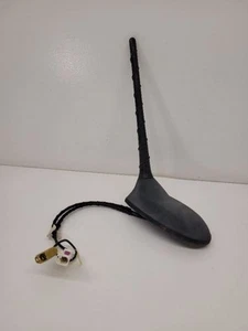 2015-2018 JEEP RENEGADE Rear Upper Antenna 15-18 - Picture 1 of 12