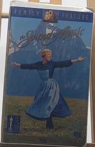The Sound of Music - Julie Andrews & Christopher Plummer - VHS Movie Clamshell - Picture 1 of 3