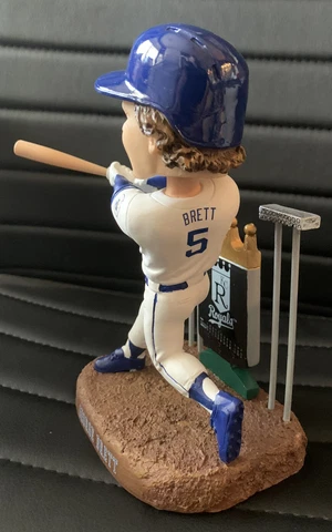 George Brett Player Bobblehead EXCLUSIVE at The K. NIB. Only 144 made. #136/144 Cover
