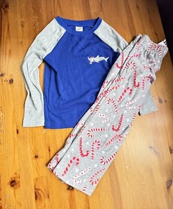 Christmas pajamas size 4/5 NWT  - Picture 1 of 4