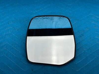 2011-2012 QX56 2011-2017 Nissan Quest Driver's Side View Mirror Glass OEM - Image 1 of 3