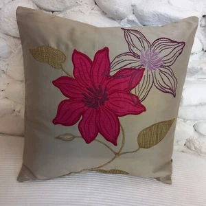 Luxury Cushion Cover, Pure Silk, Embroidered Flowers, Beige, Red, Green, 34cm - Picture 1 of 17