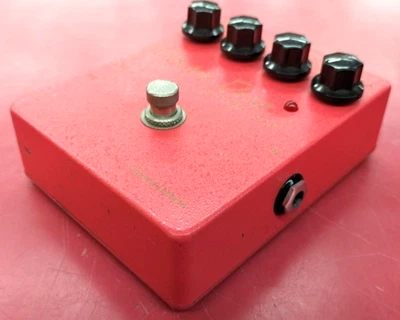 TECH21 NYC Double Drive Limited Edition Guitar Effects Pedal Red - Image 1 of 4