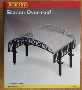 Hornby R334 "STATION OVER ROOF" OO gauge NEW Released 2018 - Picture 1 of 2