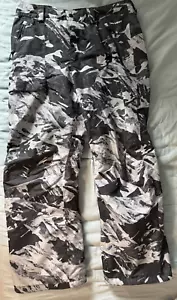 The North Face Men’s Freedom Insulated Ski Snowboard Pants - Grey Camo - Size M - Picture 1 of 5