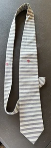 GIANNI VERSACE Rare tie Gray Striped Medusa logo 100% silk Made In Italy - Picture 1 of 5