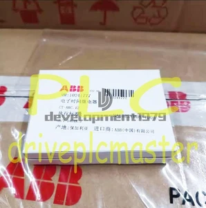 One NEW ABB CT-ARC.12 time relay~ - Picture 1 of 9