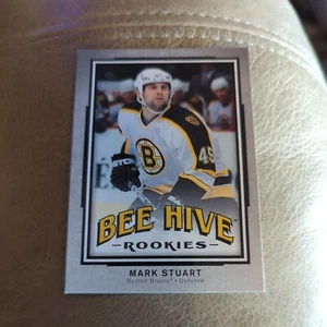 2006-07 UPPER DECK BEE HIVE HOCKEY ROOKIES MARK STUART BOSTON BRUINS #106 - Picture 1 of 2