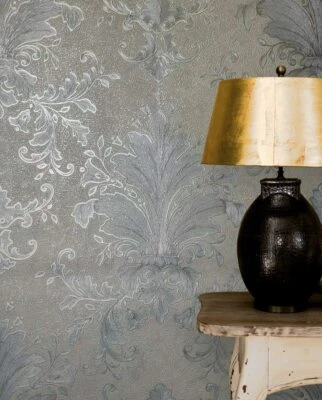 Wallpaper grey silver baroque non-woven wallpaper made in Germany 10.05m x 0.53m (€2.43/sqm) - Image 1 of 2