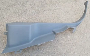 01-03 Ford F150 Super Crew Esquina Interior Borde TRASERO IZQUIERDO YL3Z16278D13AAB - Imagen 1 de 7