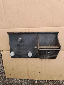 John Deere 110 112 210 212 214 216 - bagger post bracket - Picture 1 of 1