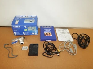 Olympus Stylus 710 Digital Camera w/ Box & Accessories 7.1MP Silver - Picture 1 of 6